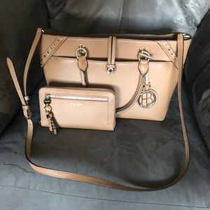 Henri Bendel leather purse and wallet
